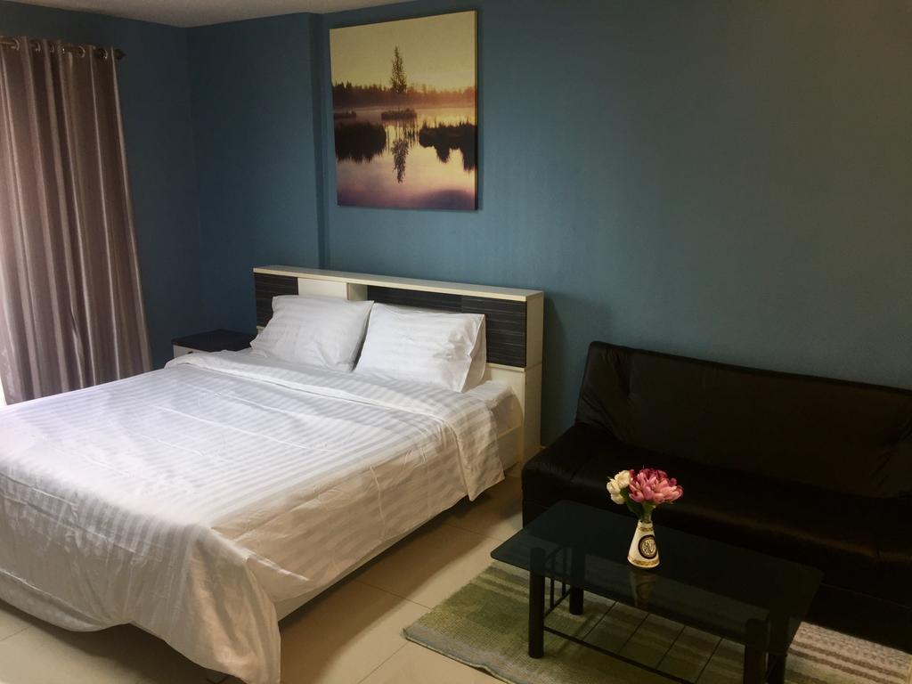 Br-Guesthouse Паттая Екстер'єр фото